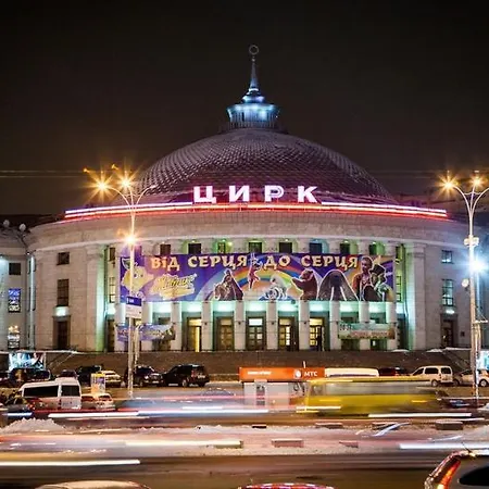 Victory Deluxe 2 Kyiv